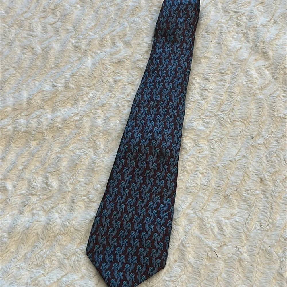 Vintage 80s silk Bancroft New York Men’s silk tie Sea lion beach ball print